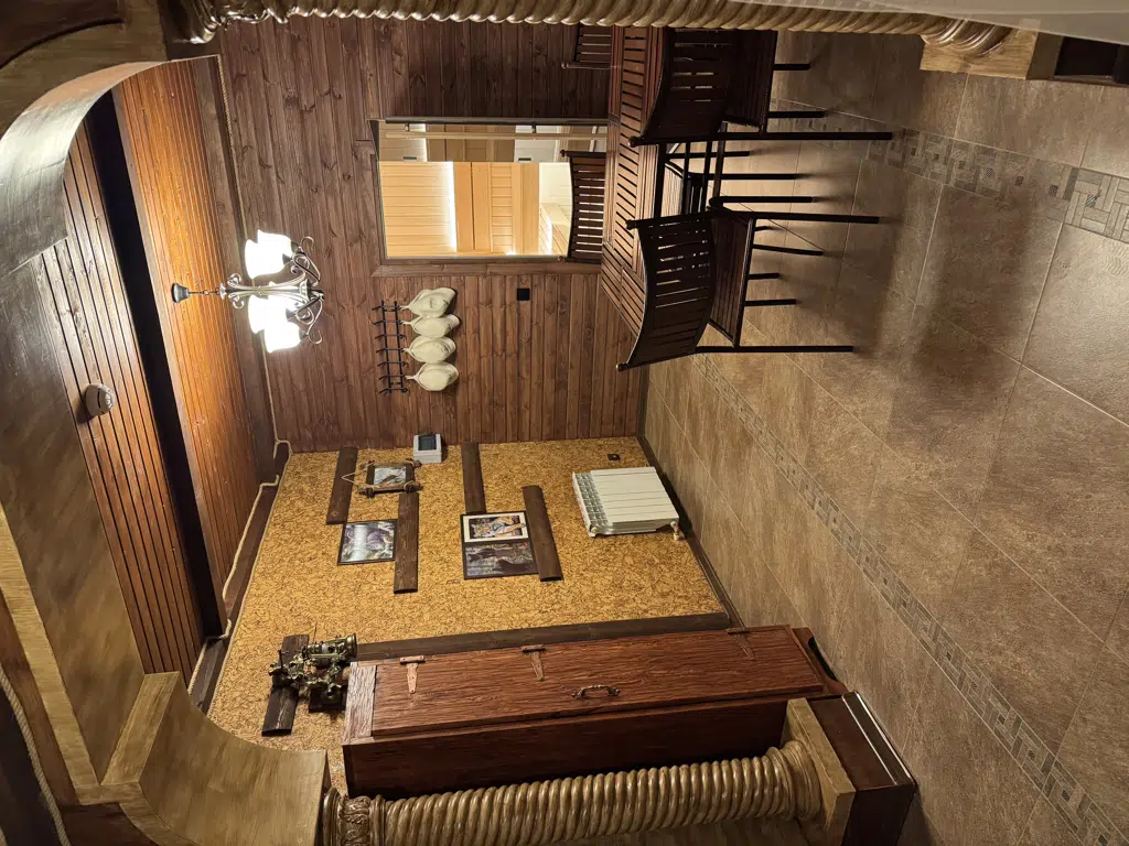Gallery image